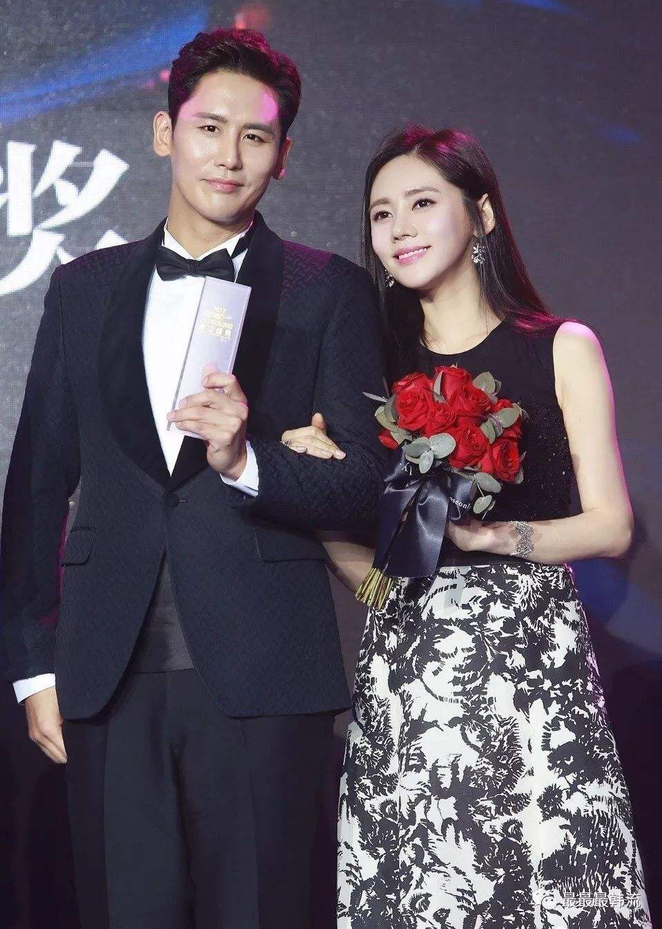 于晓光的\"沙雕\"日常，对老婆秋瓷炫太直