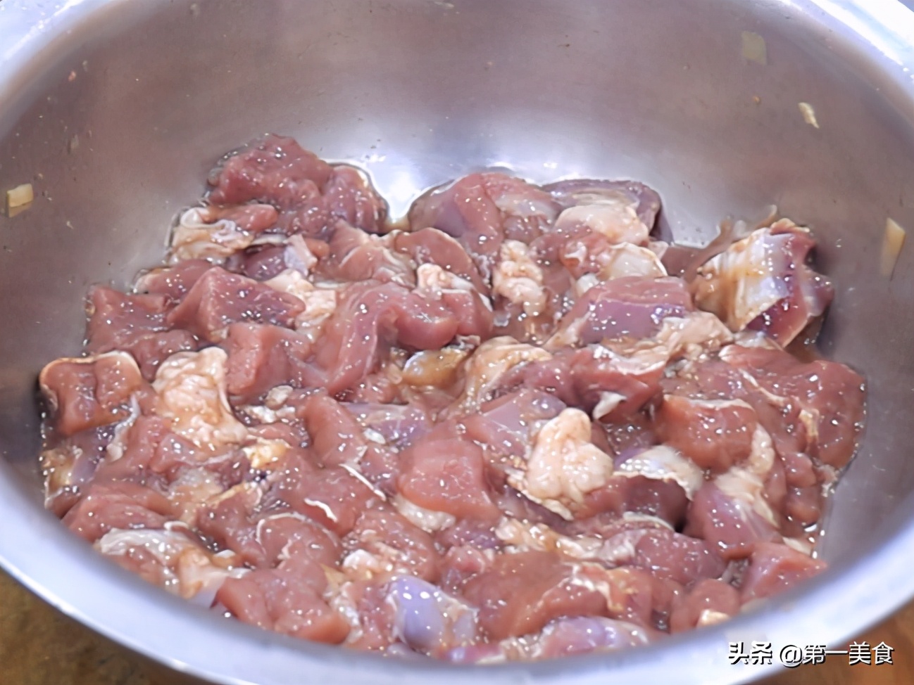 图片[4]-怎样在家烤出好吃的肉串？这秘制腌料很重要 放6料1水香嫩入味-起舞食谱网