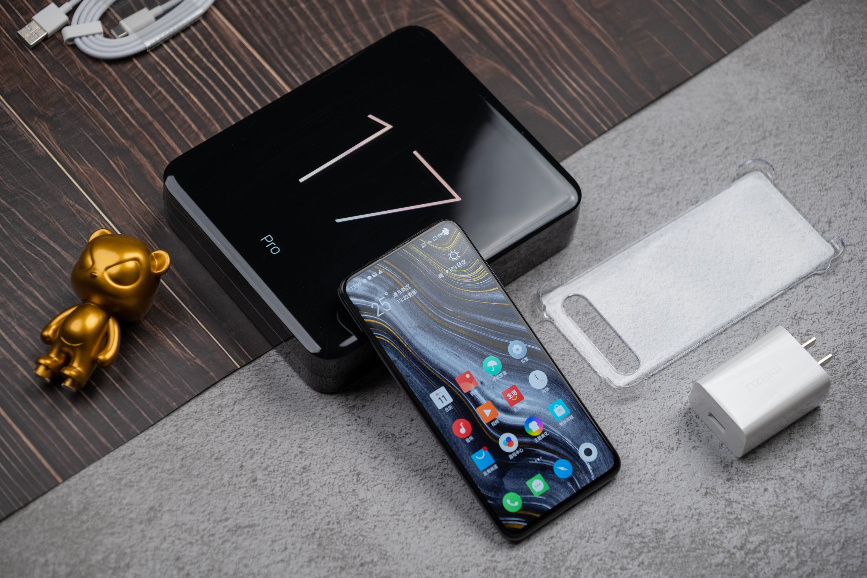 黄章的“小而美”之殇，为什么魅族越做越“小众”？