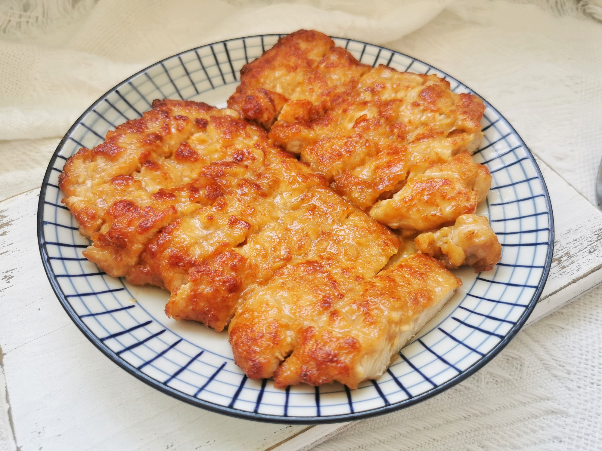 炸鸡排，别只知道裹面包糠，水嫩腌制配方分享给你，口感嫩而不柴