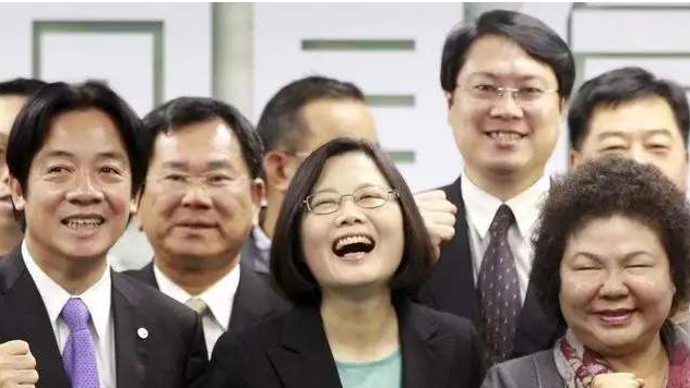 一片混亂！ 看來，民進黨很快就要�結束�了