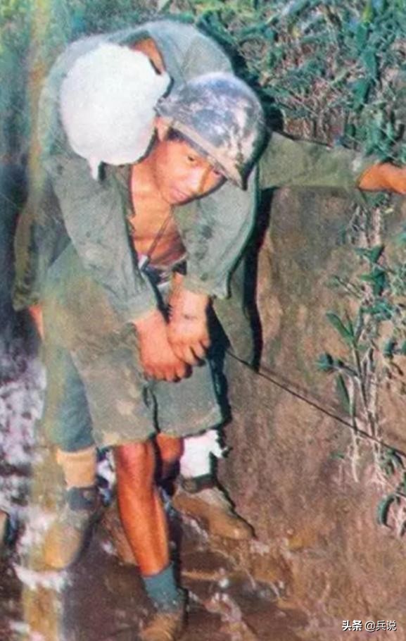 老山卫生员，含泪见证伤员回光返照：我妈来看