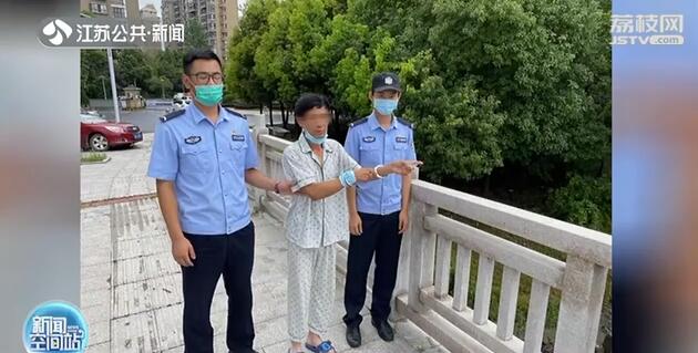 【引狼入室】歹徒竟是小区报亭老板 大妈引狼入室还被拍不雅照