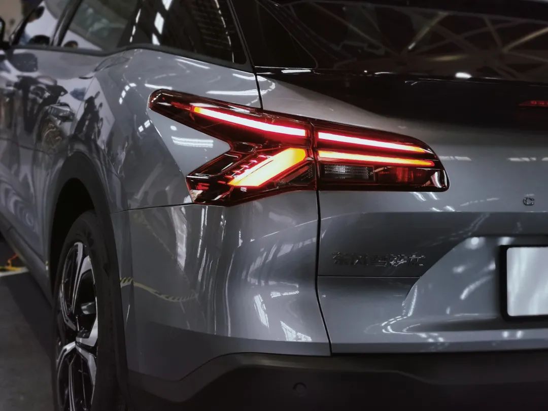 雪铁龙全新旗舰凡尔赛C5 X能不能打出新标杆？