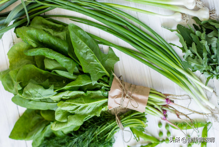 春養肝，正當時，堅持�一清、二少、三多、四不�，肝好你更好