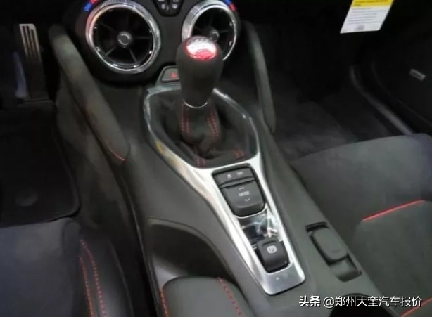 科迈罗 19款 6.2 全自动 ZL1 硬顶敞篷 专业版165W（大黄峰）