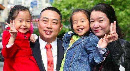 奥运二代：拳王儿子打马球，田亮女儿打网球，刘国梁女儿超过父亲