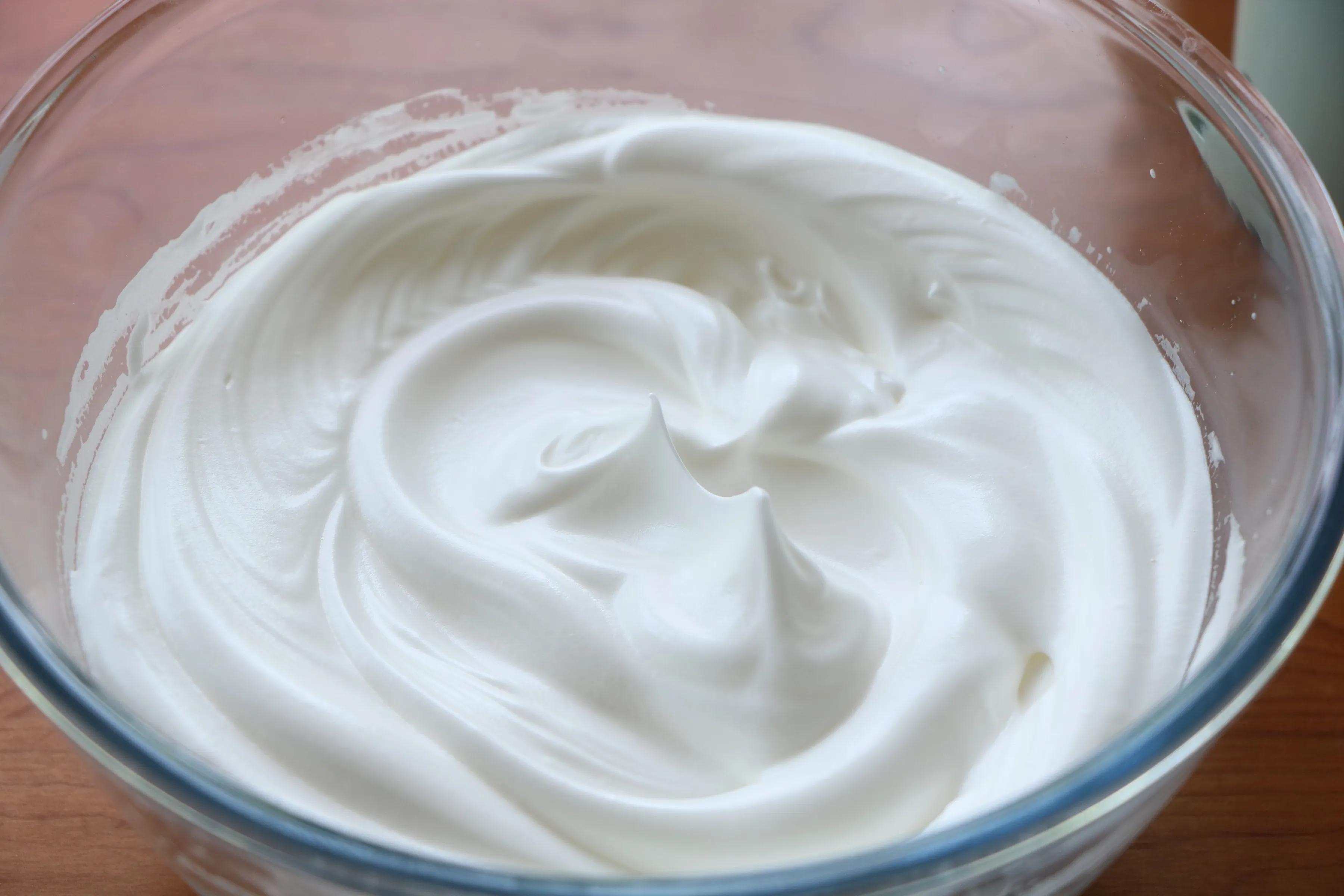 粉絲朋友點名要的網紅爆漿蛋糕，切第一塊的時候太治愈，味道超讚