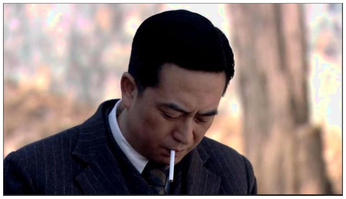 那些对香烟情有独钟的明星，权志龙抽烟国际范