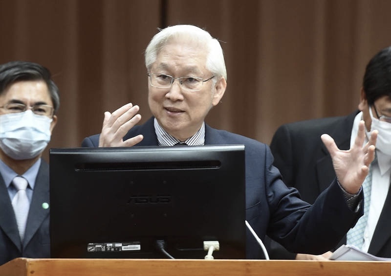 �綠委�擔憂大陸挖角台半導體人才，竟聲稱這會引發�國安危機�