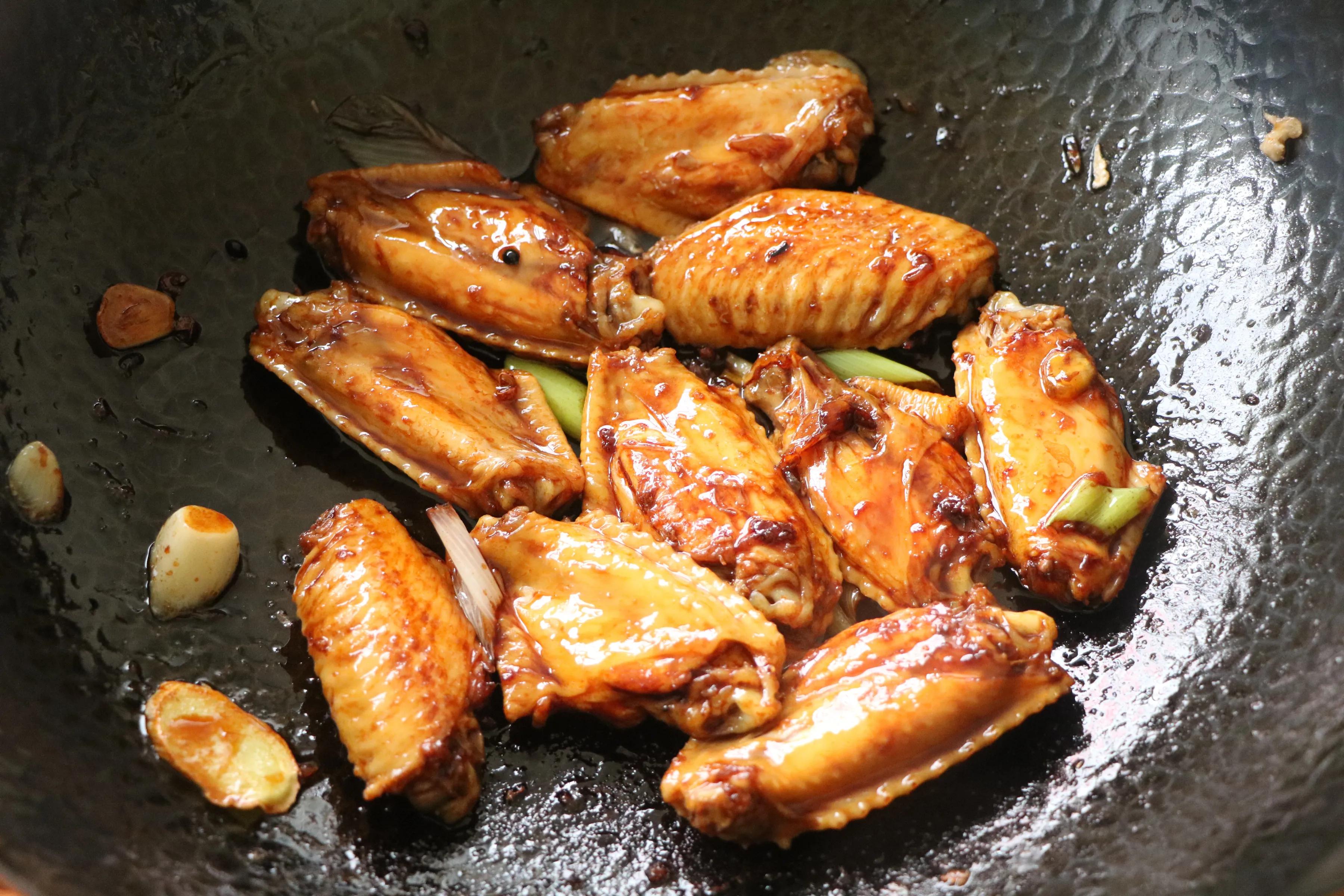 夏天到了，孩子沒胃口，燉上這樣一鍋菜，開胃又下飯，太好吃了