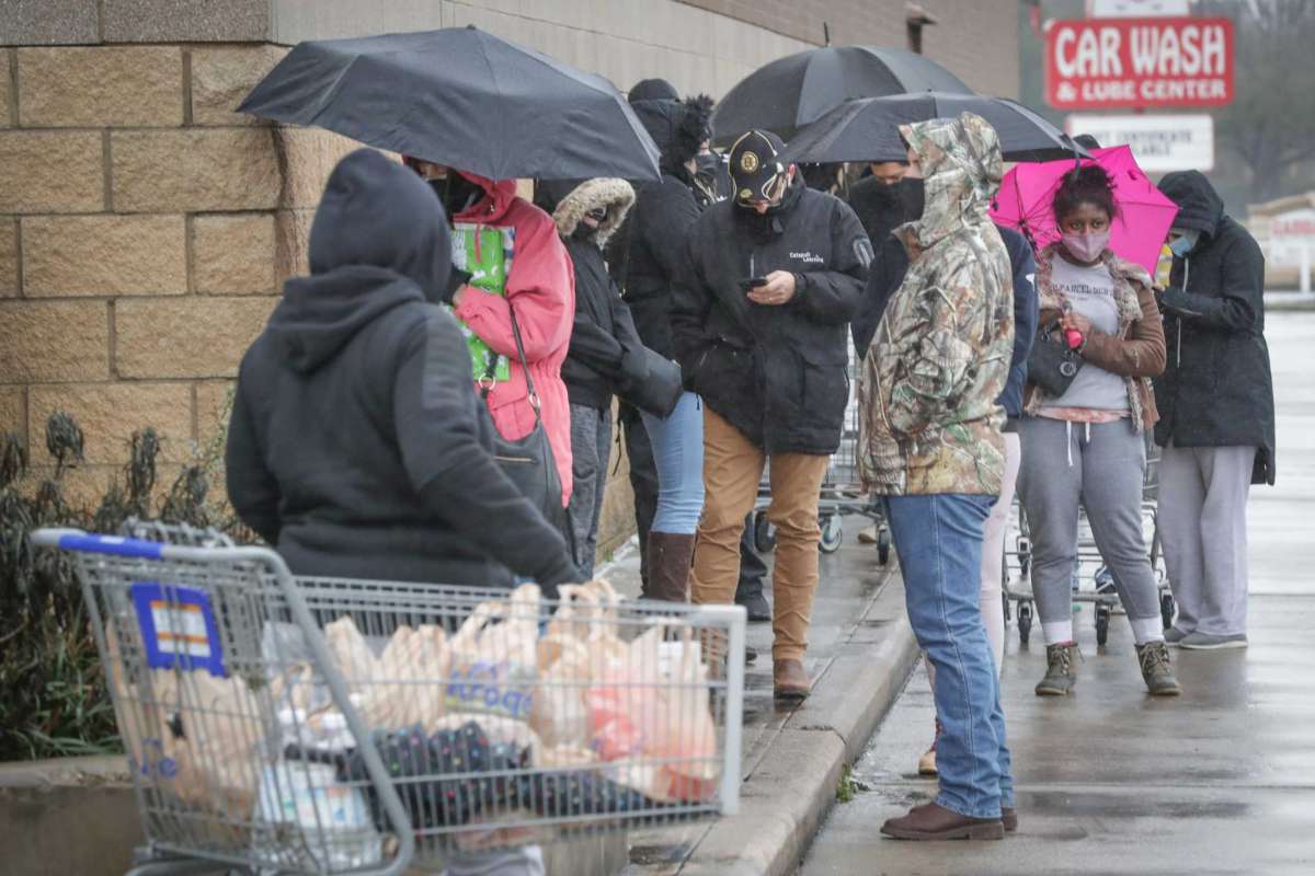 “不要再祈求施舍，政府不欠你们”，得州市长