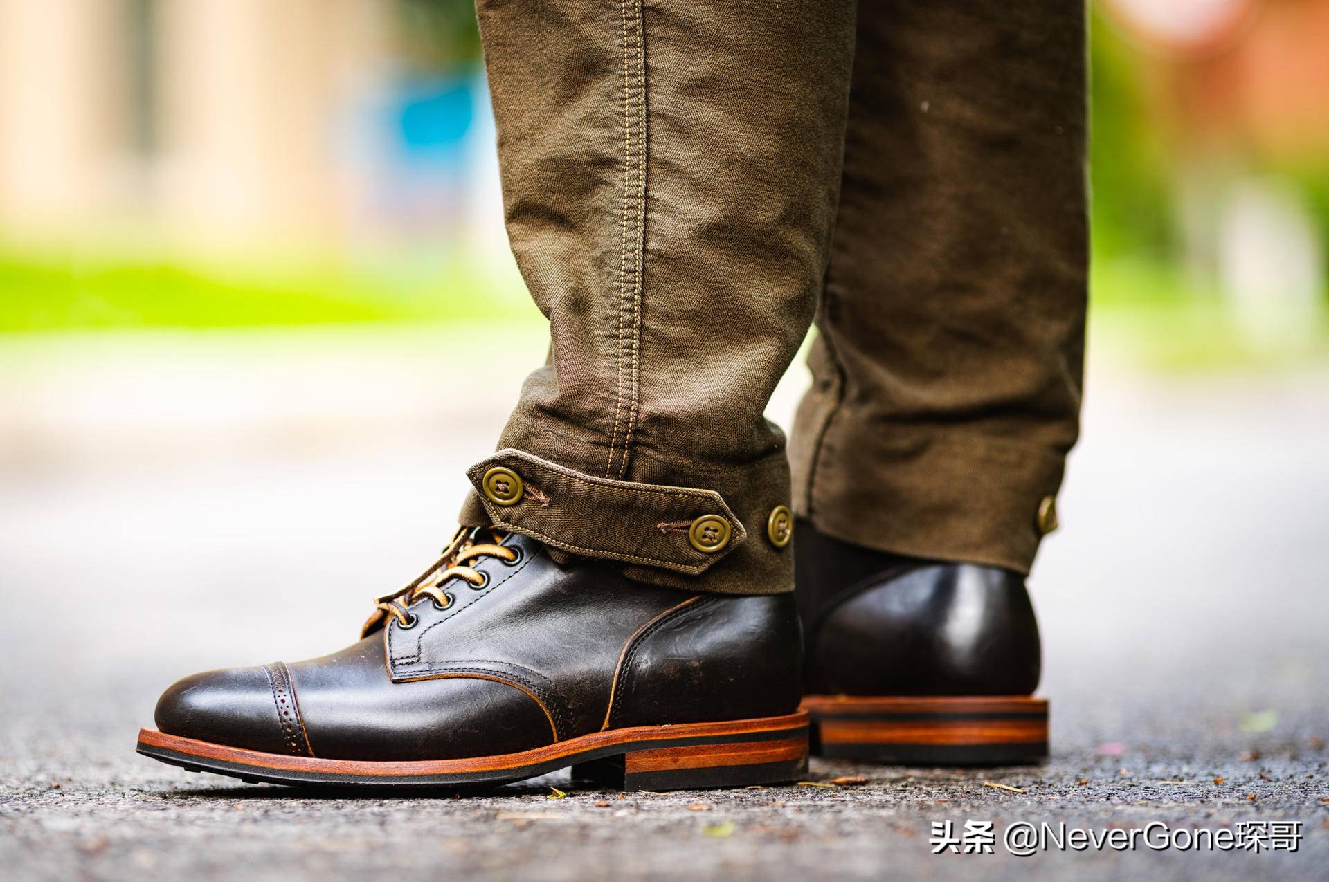 搞双“奢侈品”工装靴穿穿吧——Viberg 2030 固特异版本