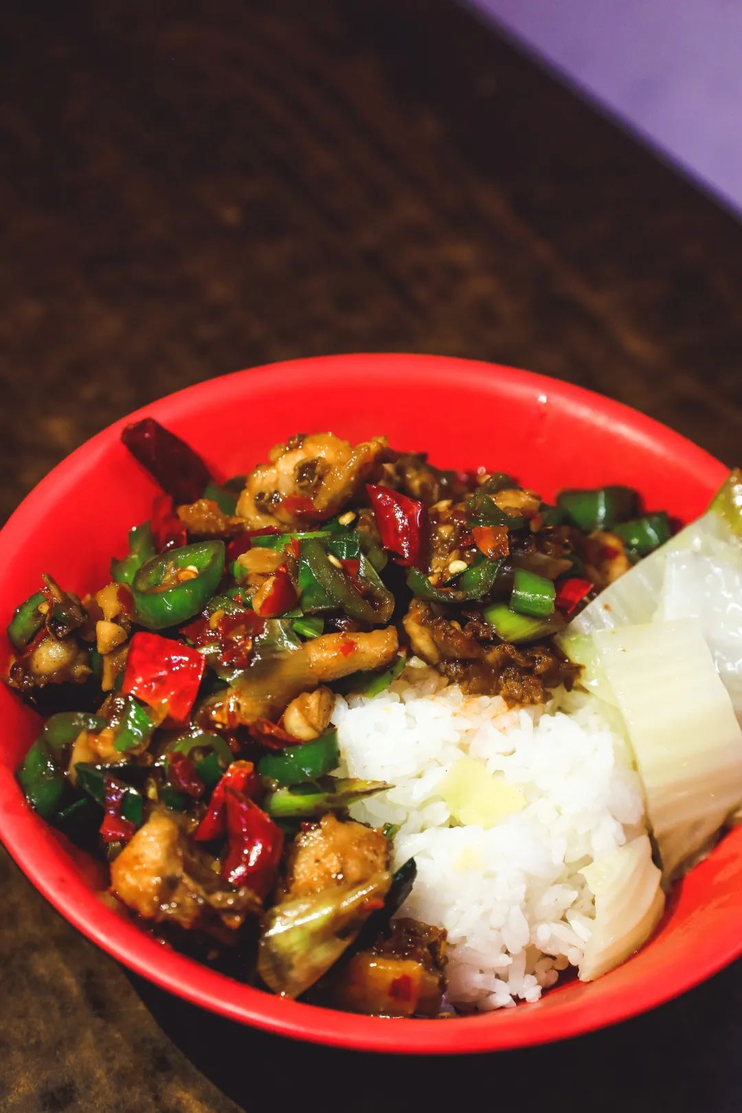 这个藏在最热闹街区的老菜市场，才是长沙人的