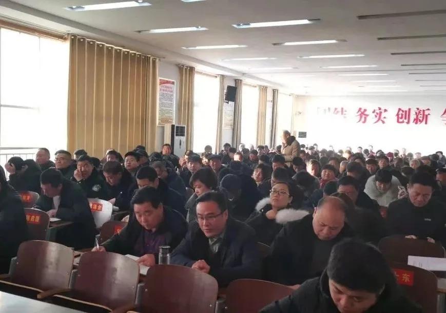 兰陵县新兴镇开展“干干净净过大年”人居环境整治提升活动