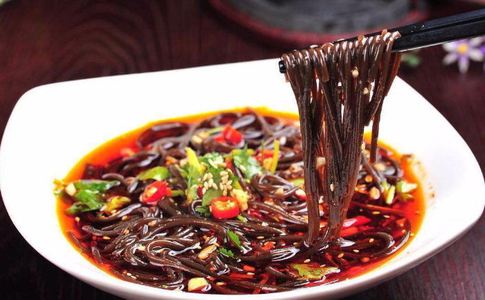 做万能凉拌汁，牢记“6个1”配比，拌荤素菜都好吃，味道好极了