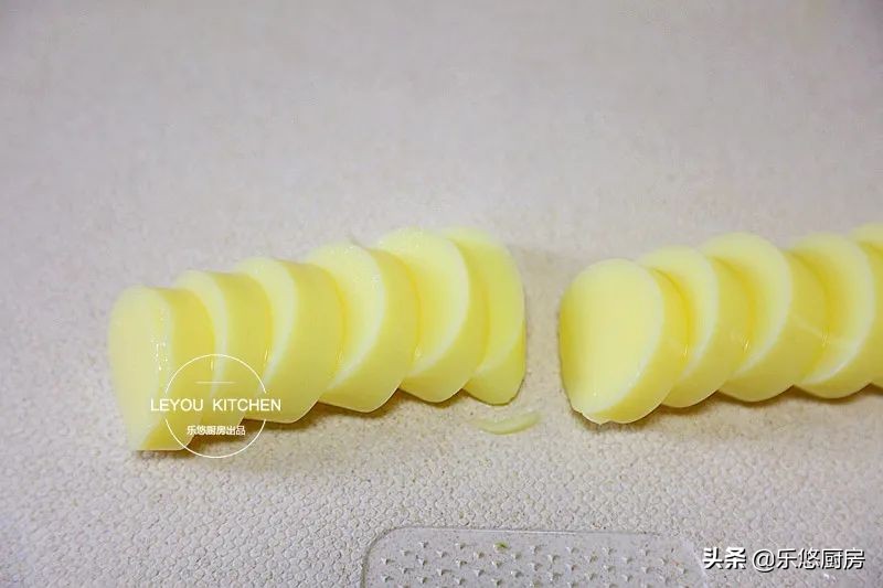 滑嫩多汁，不用炒、不用闻油烟，蒸一蒸就可以的夏日简单菜