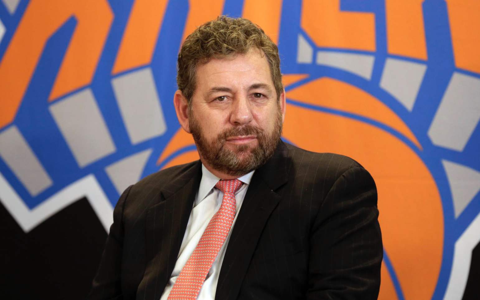 NBA自由市場的輸家！尼克又是一無所獲，他們窮得只剩下錢了