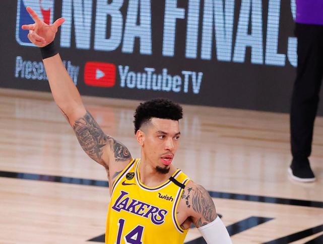 衝冠利器！格林4球11分+2抄截Butler，冠軍賽51記三分超Kobe和漁夫！（影）-黑特籃球-NBA新聞影音圖片分享社區