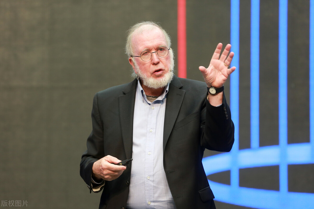 在自媒体风口下，只要有1000个粉丝，即可衣食无忧