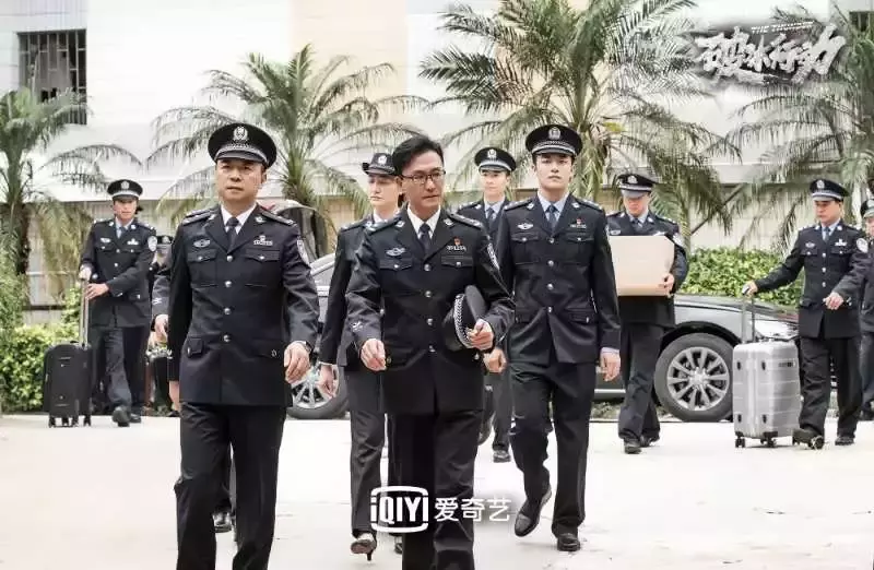 第一制毒村的覆灭,终于被拍成一部超级写实的国产剧