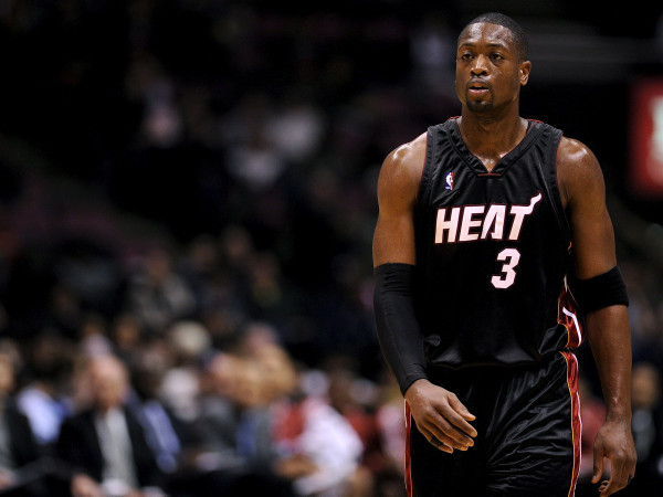 2,德怀恩-韦德:德怀恩-韦德,2003年迈阿密热火队的5号秀,带领热火5次