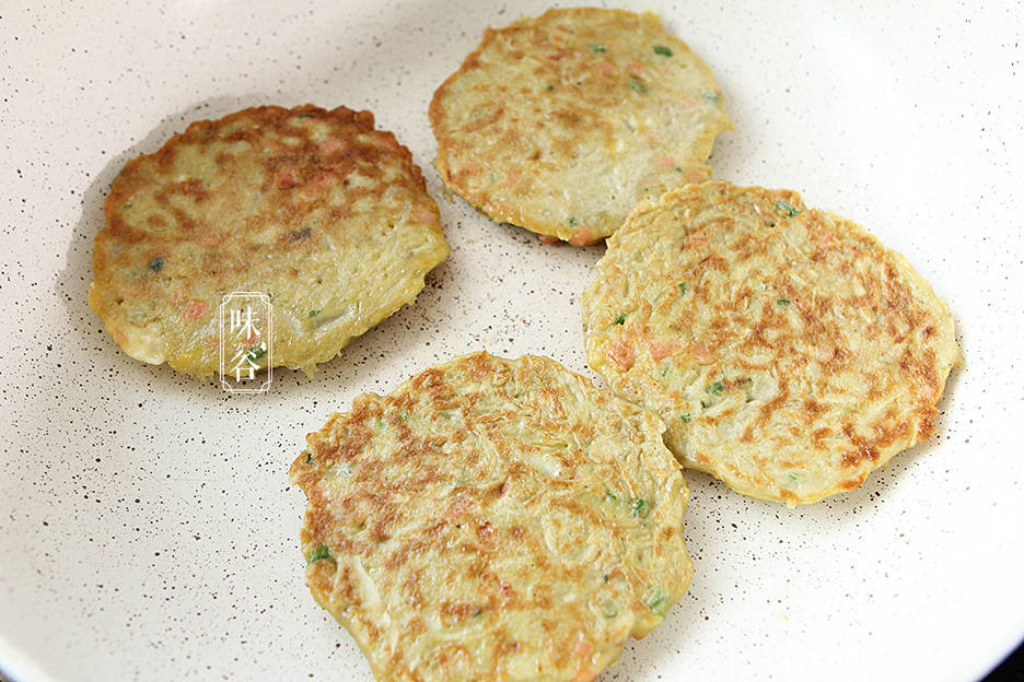 今日处暑，不吃肉也要吃这菜，做成早餐饼，清热去燥，孩子不挑食