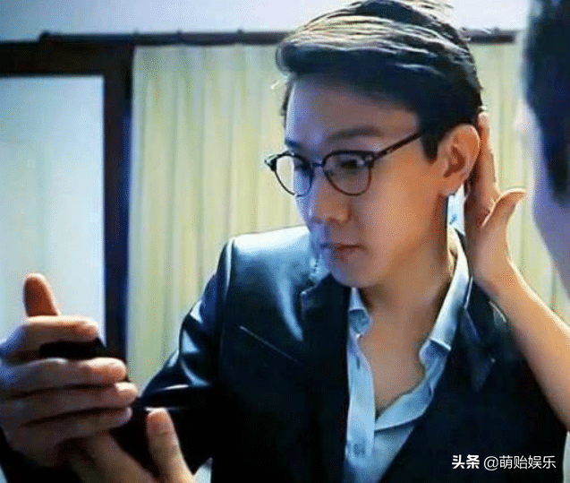 有一种整容叫“林俊杰梳大背头”！网友：早这