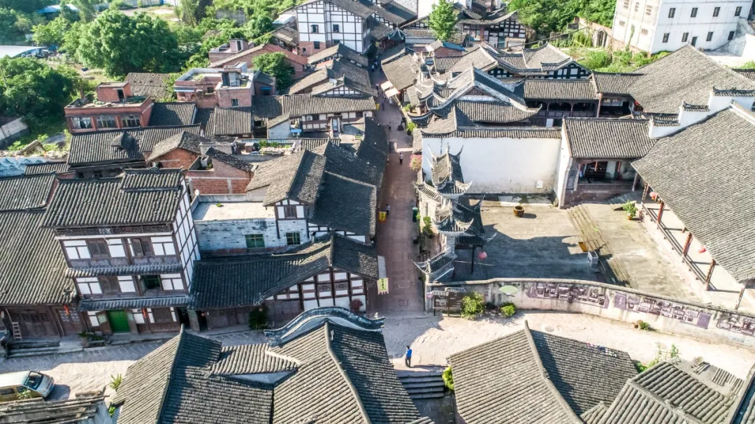 铜梁.龙乡绿道:在巴岳玄天下延展超级步行重庆的新可能性