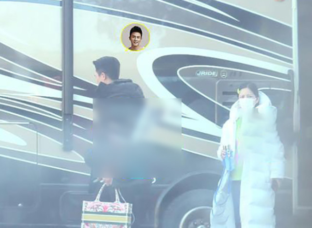 Du Chun and wife are fit appear, wife abdomen is like flavour of pregnant of a bamboo basket greatly sufficient, look be pregnant have 7 months