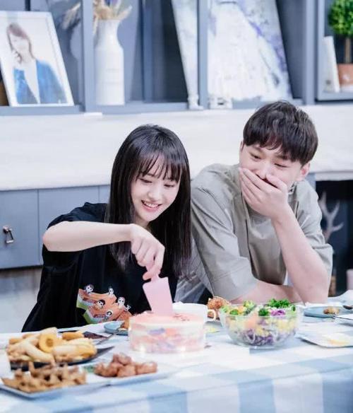 郑爽快回应张恒发文晒双胞胎儿子爽妹子站上风口浪尖