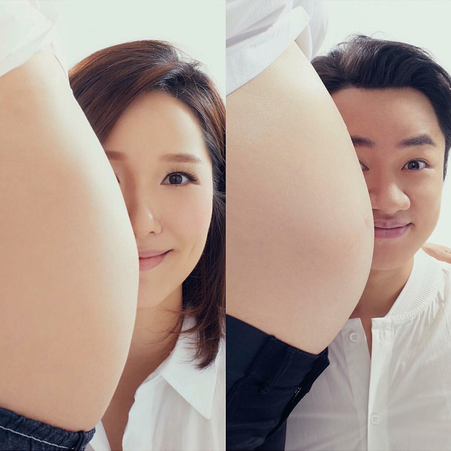 王祖藍曬全家福，女兒親吻媽媽孕肚，夫妻倆拍孕期寫真溫馨有愛
