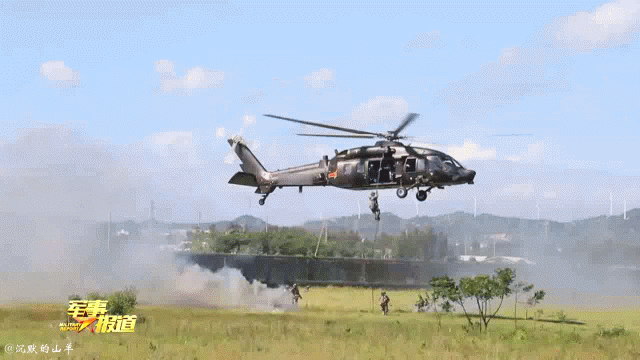 ֱ20��Խ������������ʻ���״��ع⣬��Ҫ4������Աͬʱ��ʻ��