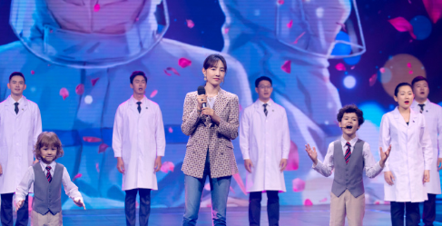 与陈羽凡离婚5年后，白百何又有新恋情？女方