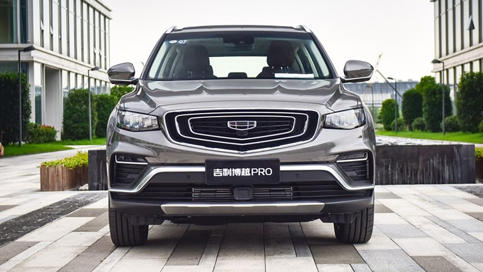 吉利两大SUV“销量王”更新：缤越新增弹射模式，博越X画风突变！