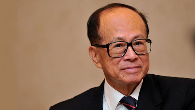 英国出现变种新冠病毒，几十万人连夜逃出伦敦