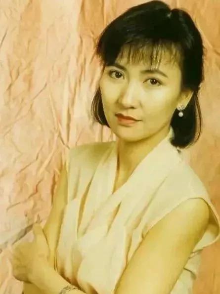 小青陈美琪：二婚嫁忻尚永，前夫马清伟后悔，关之琳欠她一句道歉