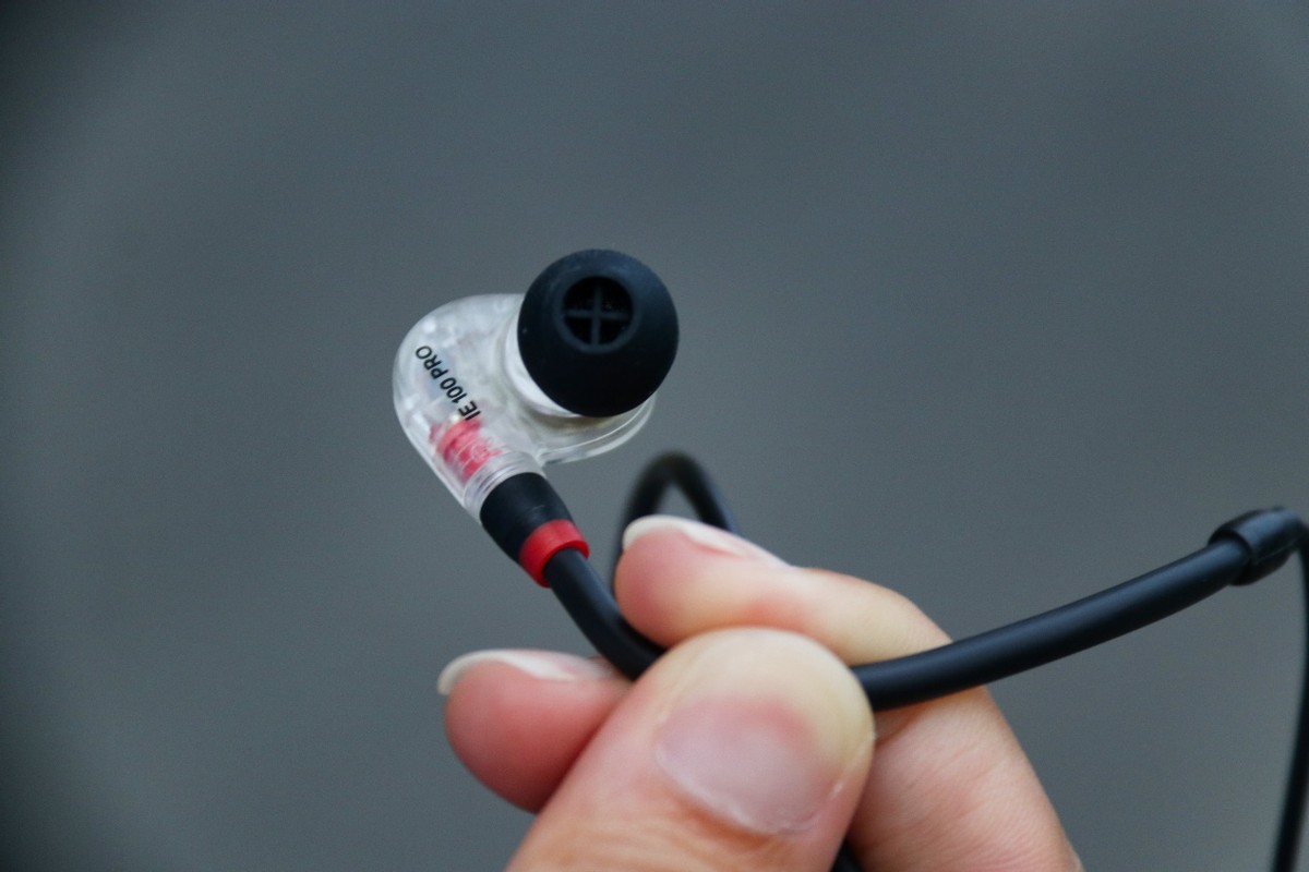 要换耳机了：森海塞尔IE 100 PRO享受有线与蓝牙间的自由切换