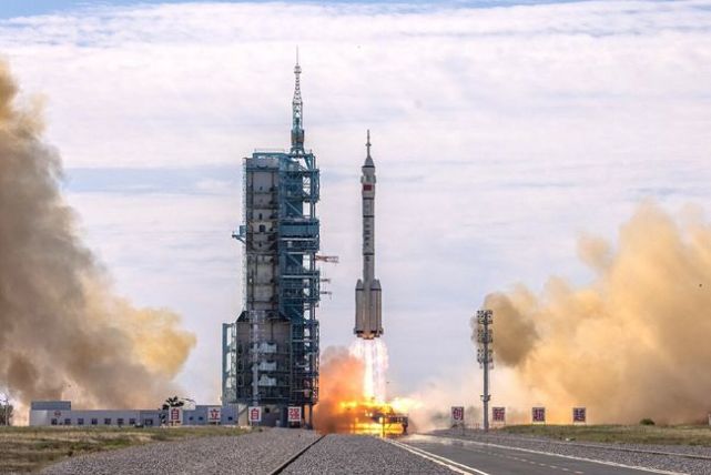 ��ý��������ǿ���������ձ�ֱ�ӳ嵽������������˭��������