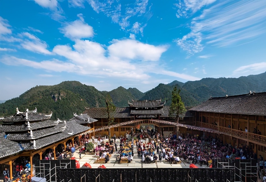 冬季旅游去哪里？湖南这条经典自驾游路线，美如仙境
