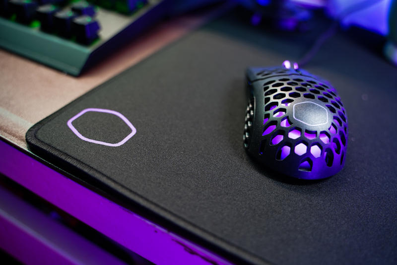 低调又好用：酷冷至尊MP511鼠标垫上手体验