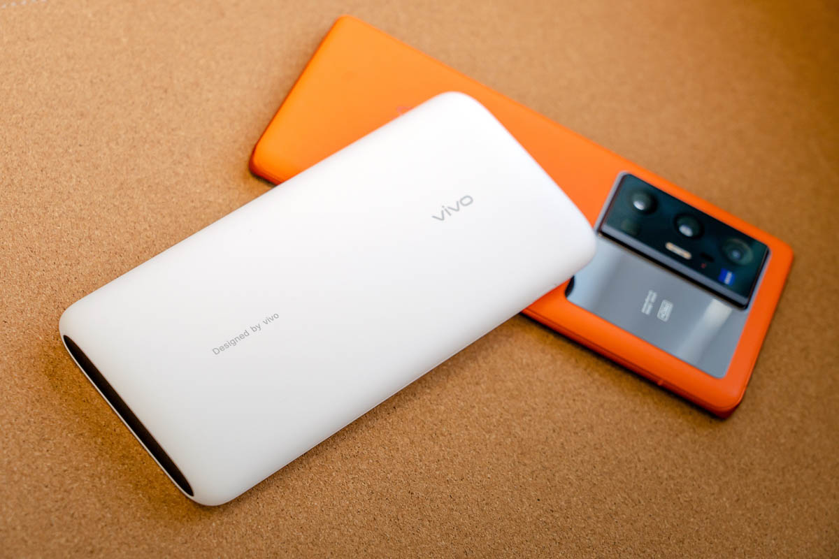 vivo 20W移動電源上手體驗(yàn)：能歌善舞，出門旅游準(zhǔn)備充電寶