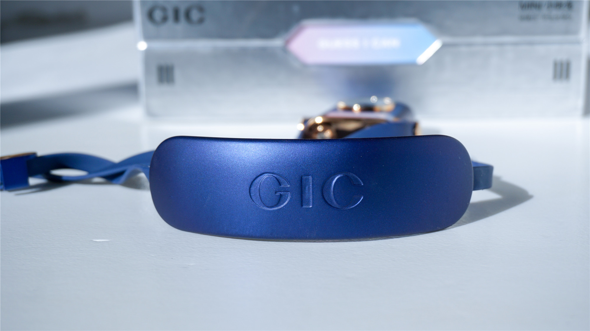 GIC轻缓压式颈椎按摩仪，让身体的疲惫感一扫而光