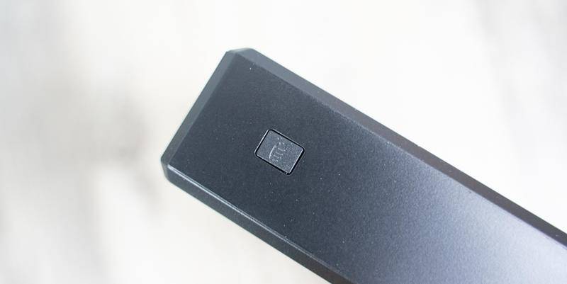 一斤半，小米10充6次电：ORICO 30000mAh充电宝