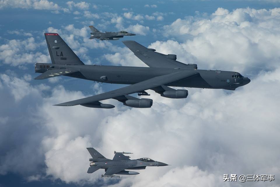 B-1B轰炸机列出假想敌清单：052D防空舰等两款我方