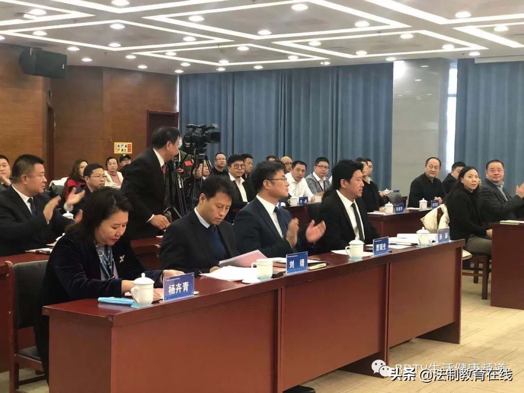 阜平县集中签约13个项目 总投资逾60亿元