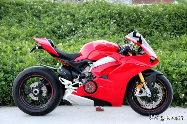 實拍2018杜卡迪V4S Panigale