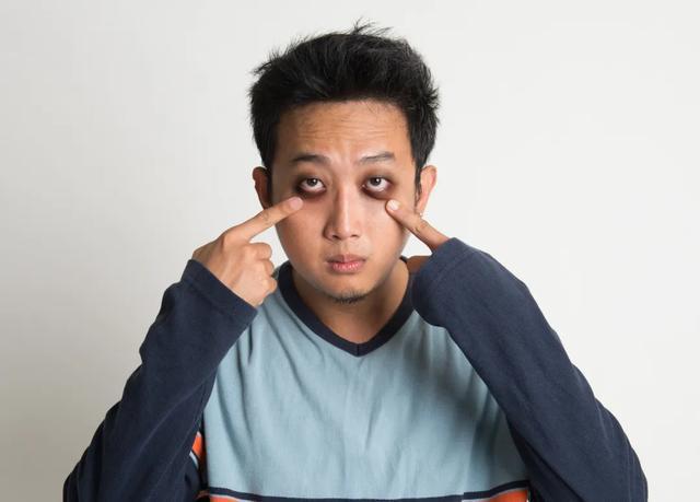 養肝要趁早，日常飲食多注意，這三種�傷肝蔬菜�建議少吃