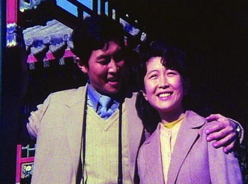 前妻孙涛自杀后，唐国强转身娶了壮丽，为何女