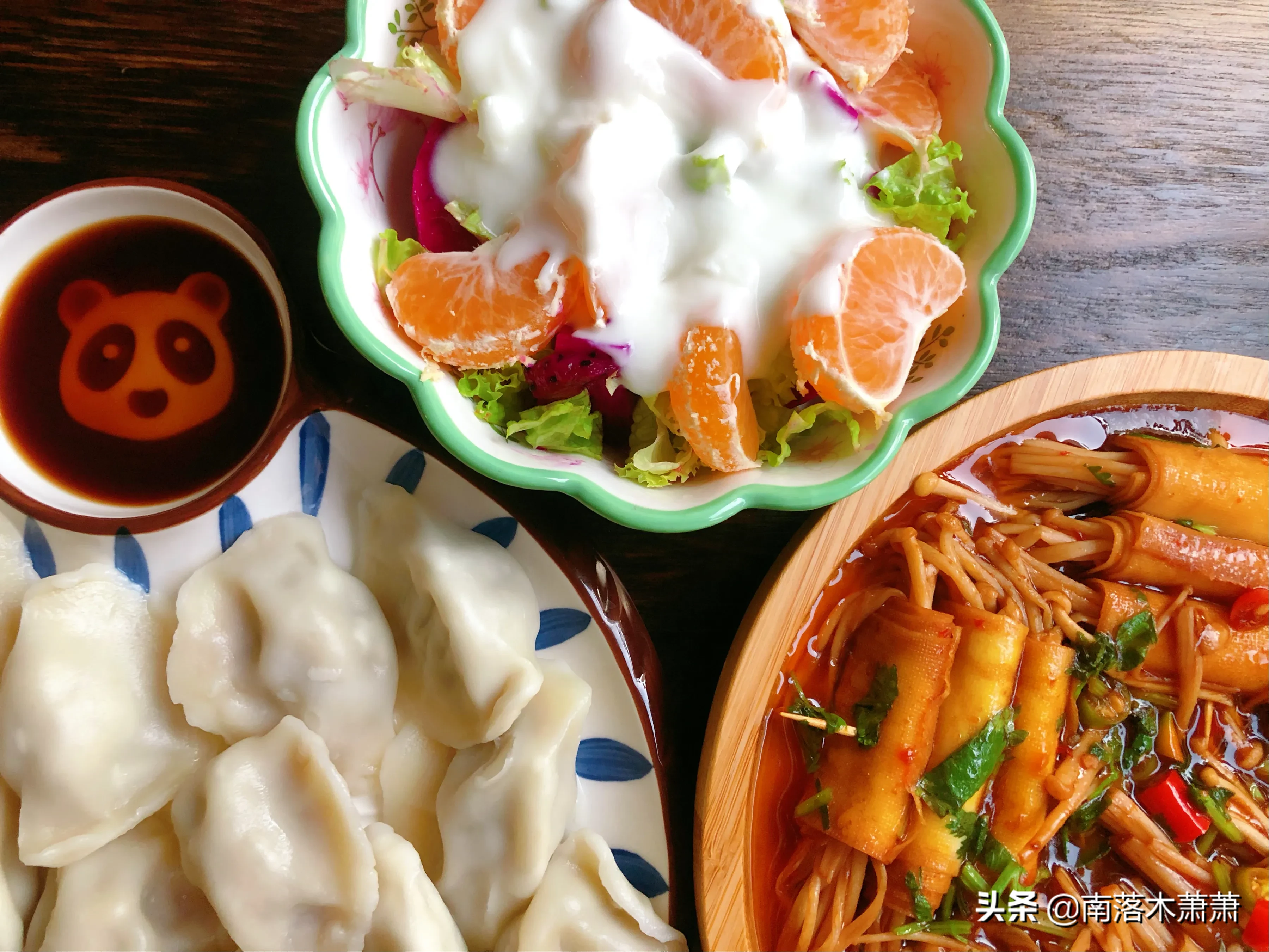 Enoki mushroom and dried tofu are a hundred times more delicious than fried and grilled, especially the thick sauce